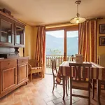 Casa Del Picchio Lägenhet Adrara San Rocco