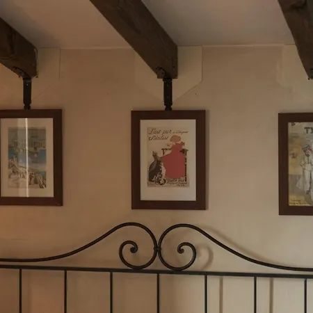 Casa Del Picchio Lägenhet Adrara San Rocco